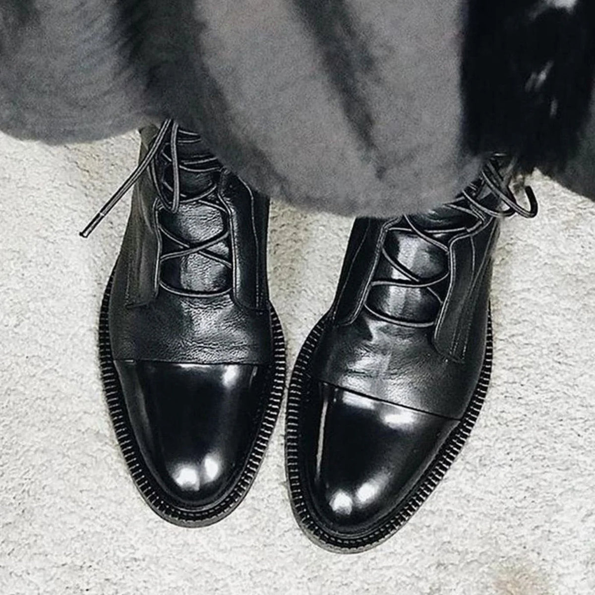 Women's Elegant Cap Toe Lace-Up Ankle Boots 3