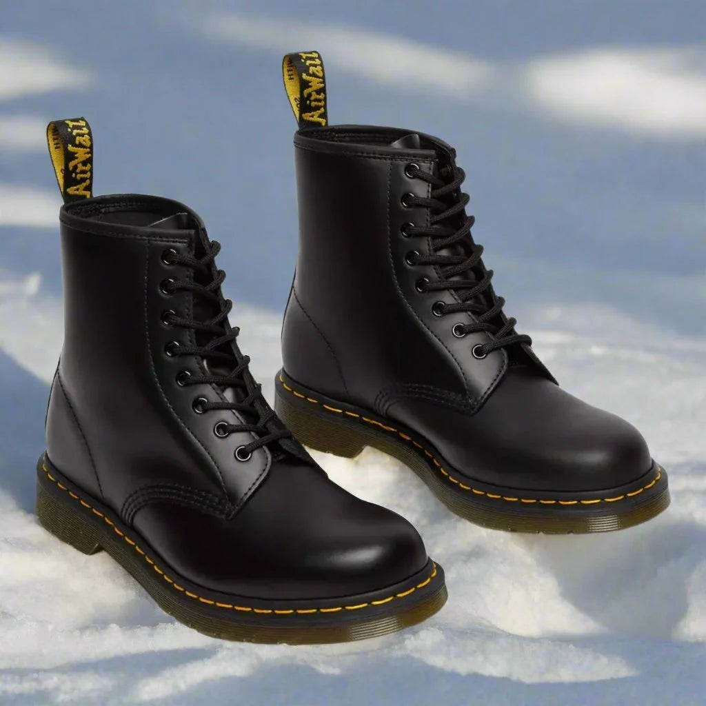 Women's Elegant Lace-Up Classic Boots 1